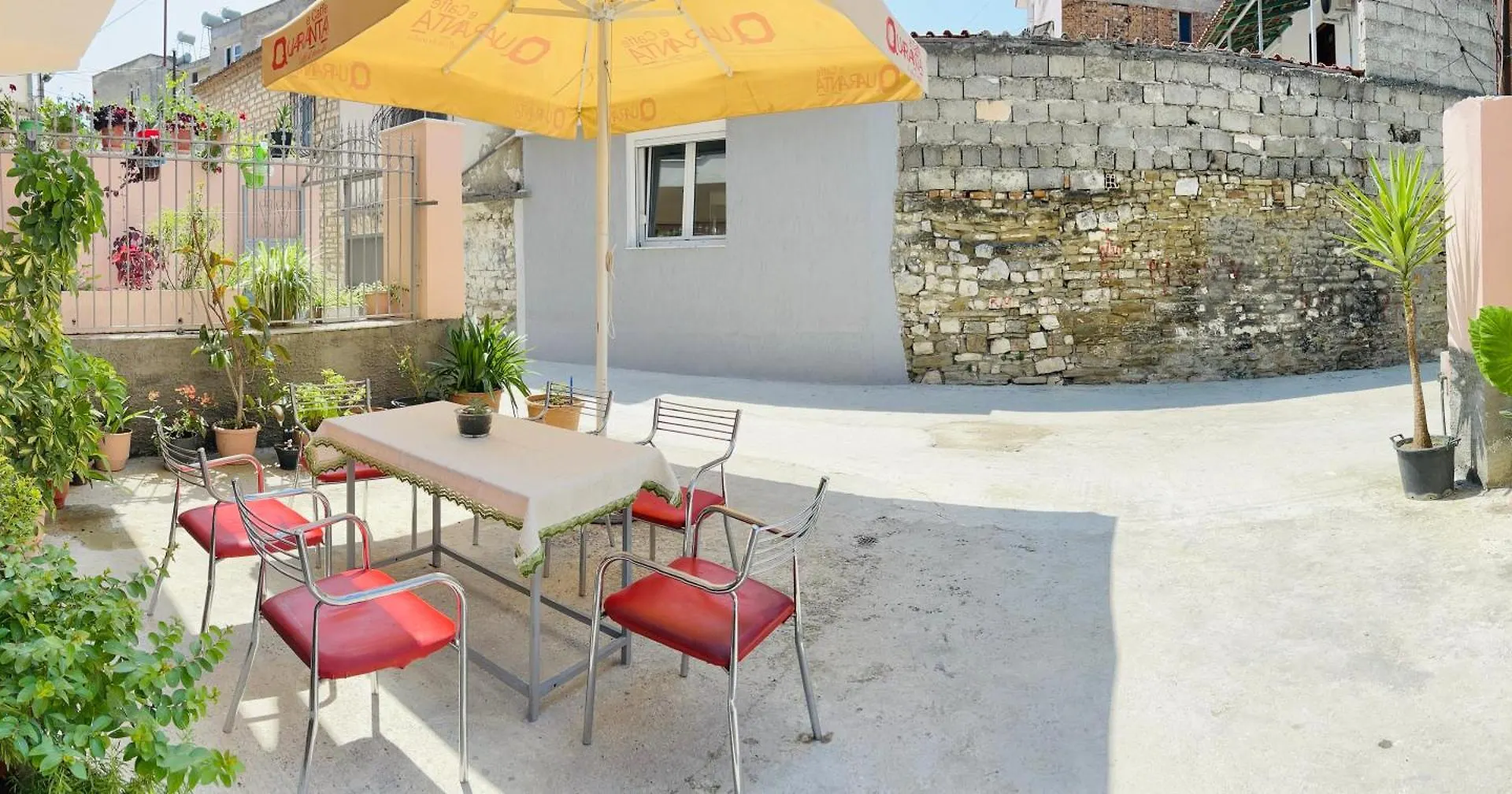 Pensionat Villa Ensalv Berat - Apartment - Room - Penthouse