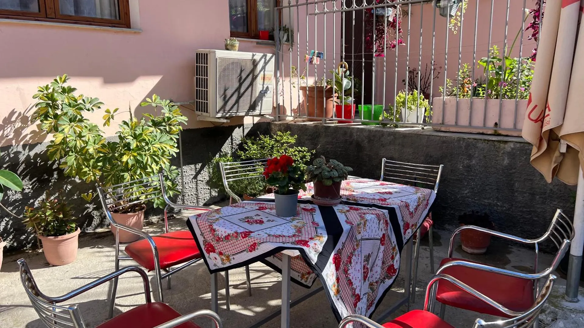 Villa Ensalv Berat - Apartment - Room - Penthouse Gasthuis