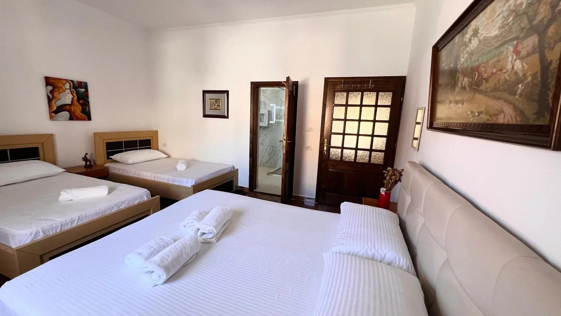 Villa Ensalv Berat - Apartment - Room - Penthouse 0*,  Albanien